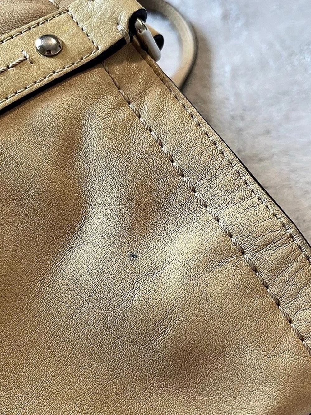 Coach Legacy East West Gallery Tote Beige Leather Bag - Picture 7 of 13